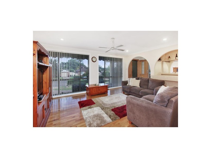 32 Laycock St, Cranebrook NSW 2749