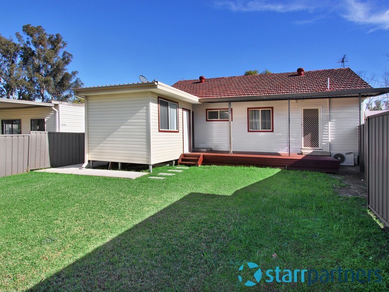 162 Richmond Road, Cambridge Park NSW 2747
