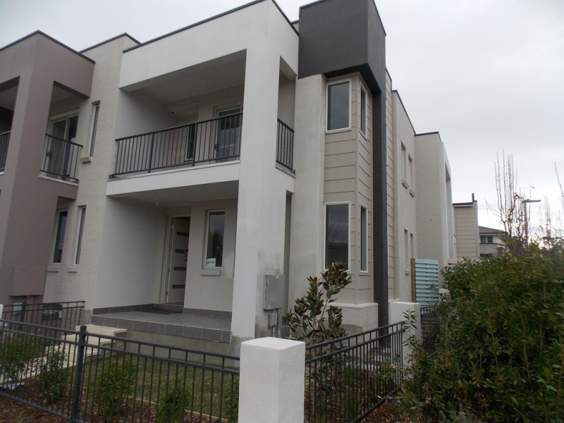 106 Lord Sheffield Circuit, Penrith NSW 2750