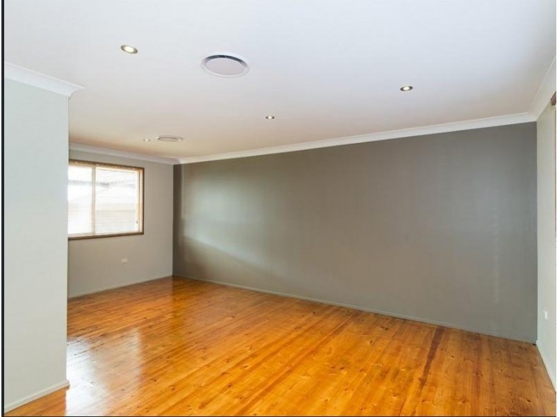 9 Kyre Crescent, Emu Plains NSW 2750