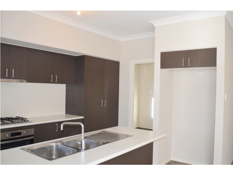 18 Walshaw Street, Penrith NSW 2750