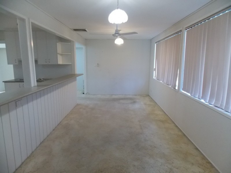 27 Racecourse Road, South Penrith NSW 2750