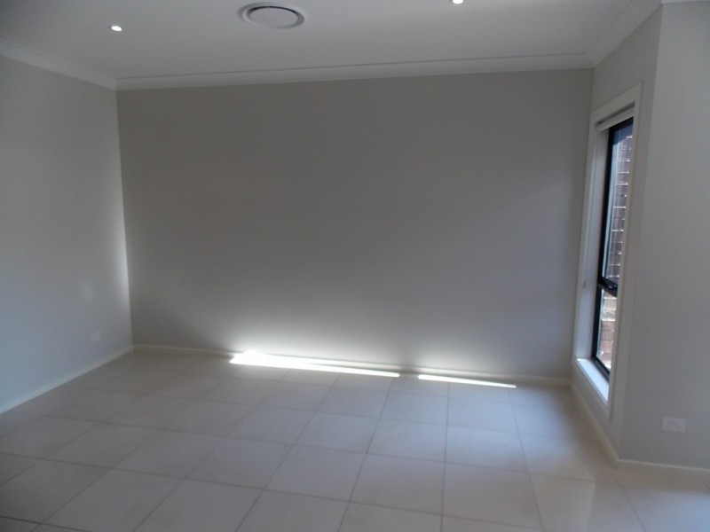 41 Binyang Avenue, Glenmore Park NSW 2745