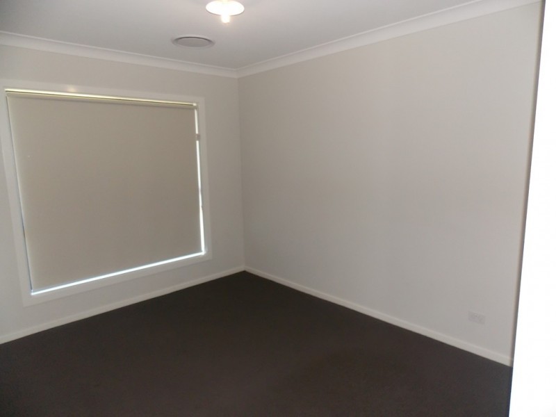 41 Binyang Avenue, Glenmore Park NSW 2745