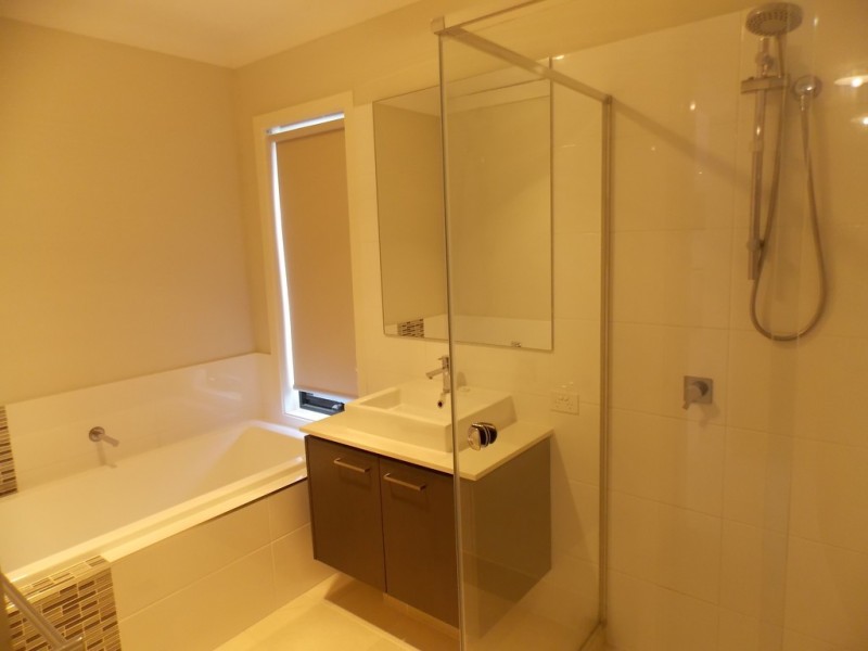 41 Binyang Avenue, Glenmore Park NSW 2745