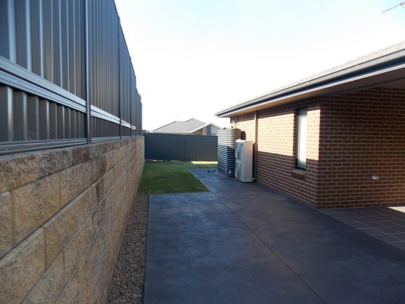 41 Binyang Avenue, Glenmore Park NSW 2745
