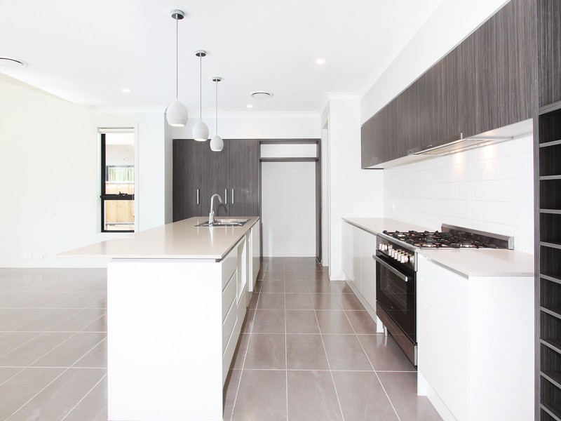 56 Fairwater Boulevard, Blacktown NSW 2148