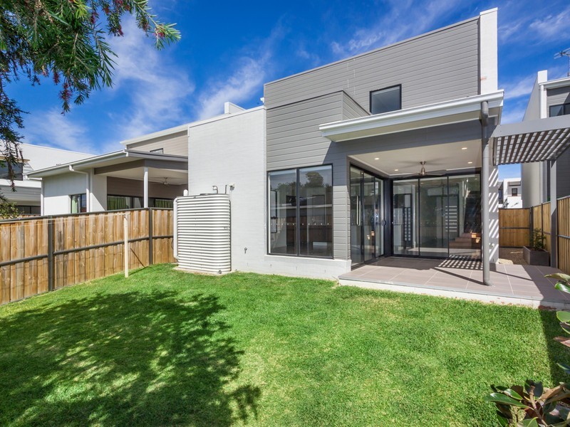 56 Fairwater Boulevard, Blacktown NSW 2148