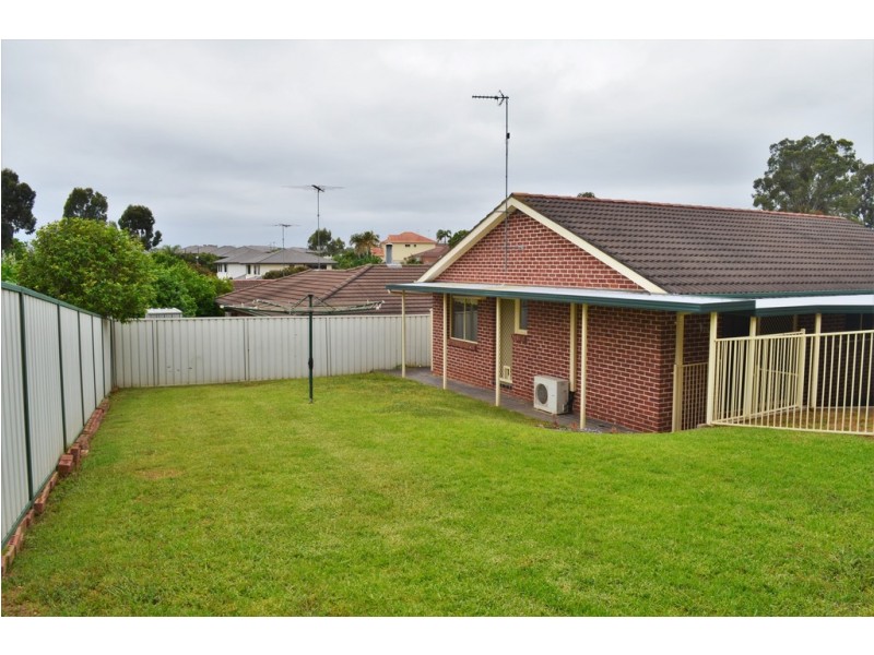 33 Camellia Avenue, Glenmore Park NSW 2745