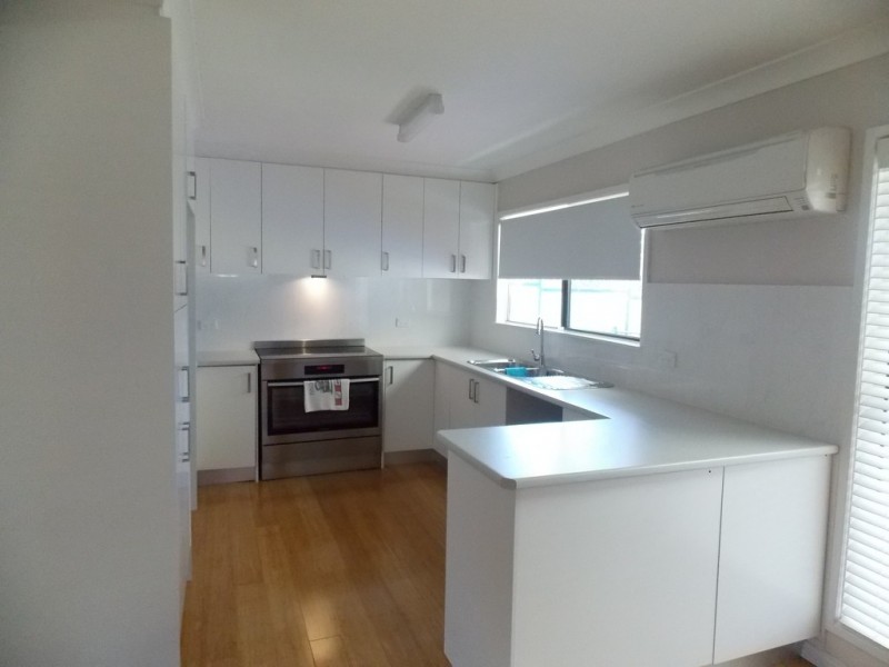 24 Dampier Avenue, Werrington County NSW 2747