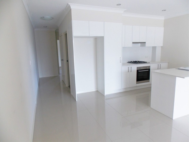 18/1 Glenmore Ridge Drive, Glenmore Park NSW 2745