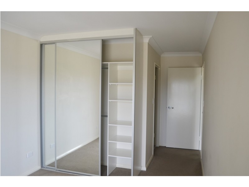 32/1 Glenmore Ridge Drive, Glenmore Park NSW 2745