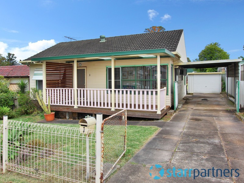 1 Sandringham Avenue, Cambridge Park NSW 2747
