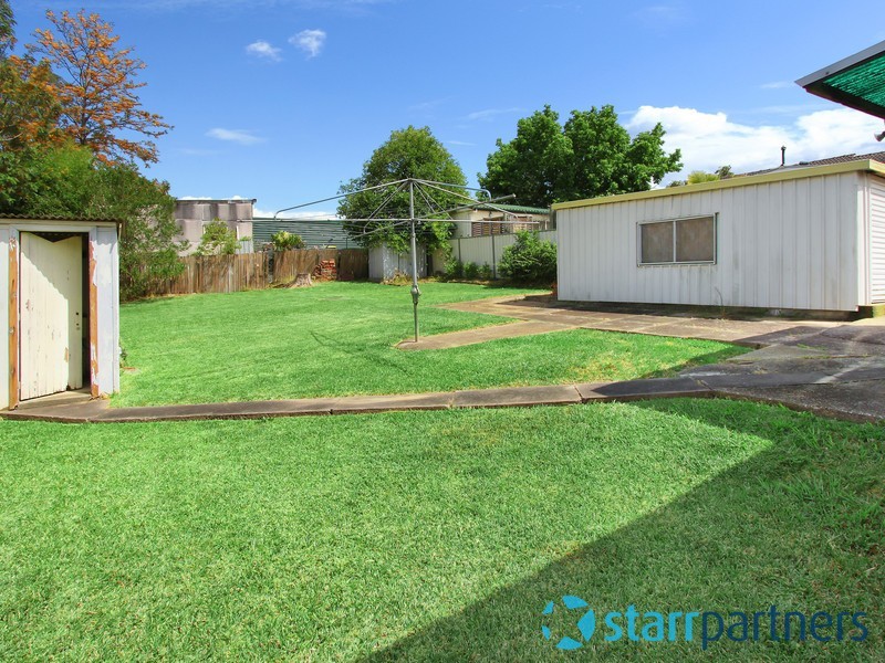 1 Sandringham Avenue, Cambridge Park NSW 2747