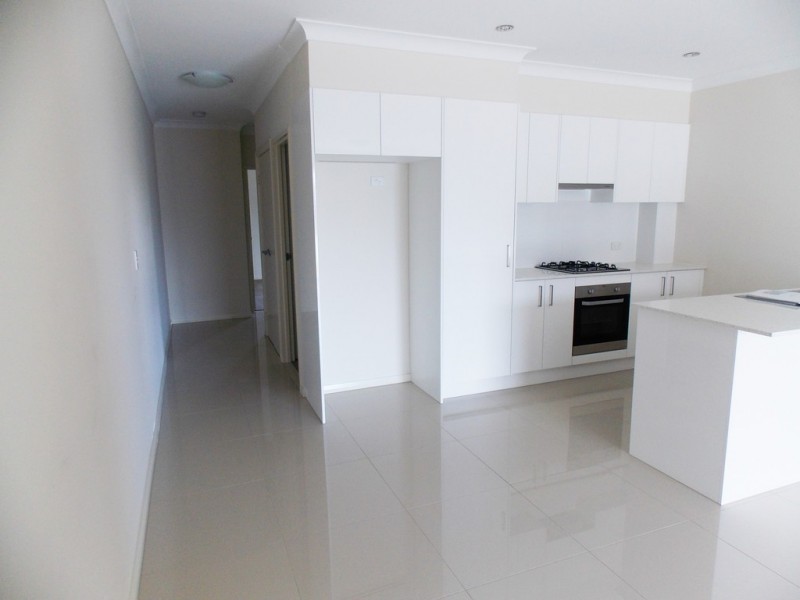 28/1 Glenmore Ridge Drive, Glenmore Park NSW 2745