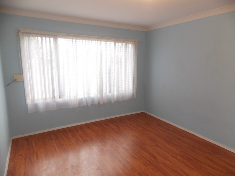 82 College Street, Cambridge Park NSW 2747