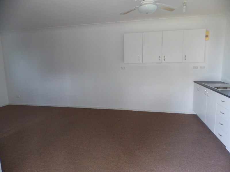 82 College Street, Cambridge Park NSW 2747