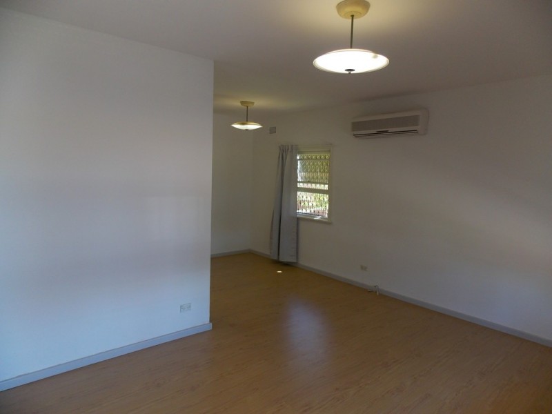 34 Anthony Crescent, Kingswood NSW 2747