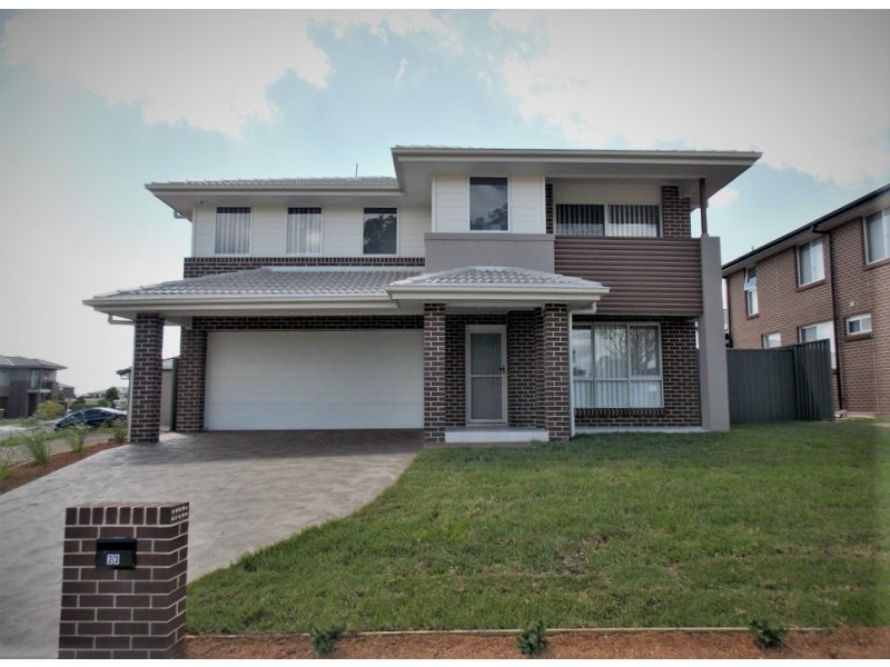 23 Edgewater Drive, Glenmore Park NSW 2745