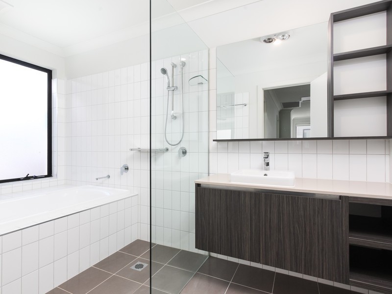 56 Fairwater Boulevard, Blacktown NSW 2148