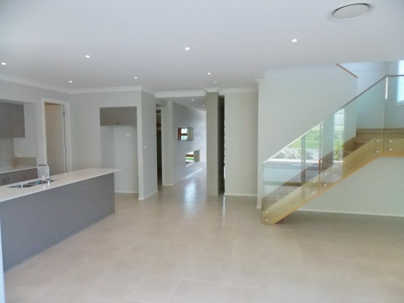 80 Bradley Street, Glenmore Park NSW 2745