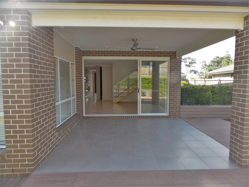 80 Bradley Street, Glenmore Park NSW 2745