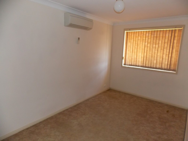 20 Coco Drive, Glenmore Park NSW 2745
