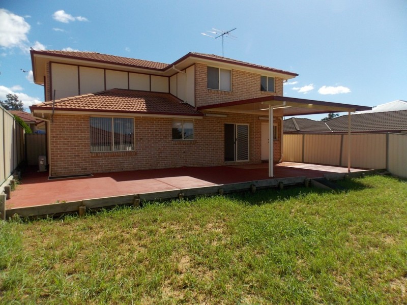 20 Coco Drive, Glenmore Park NSW 2745