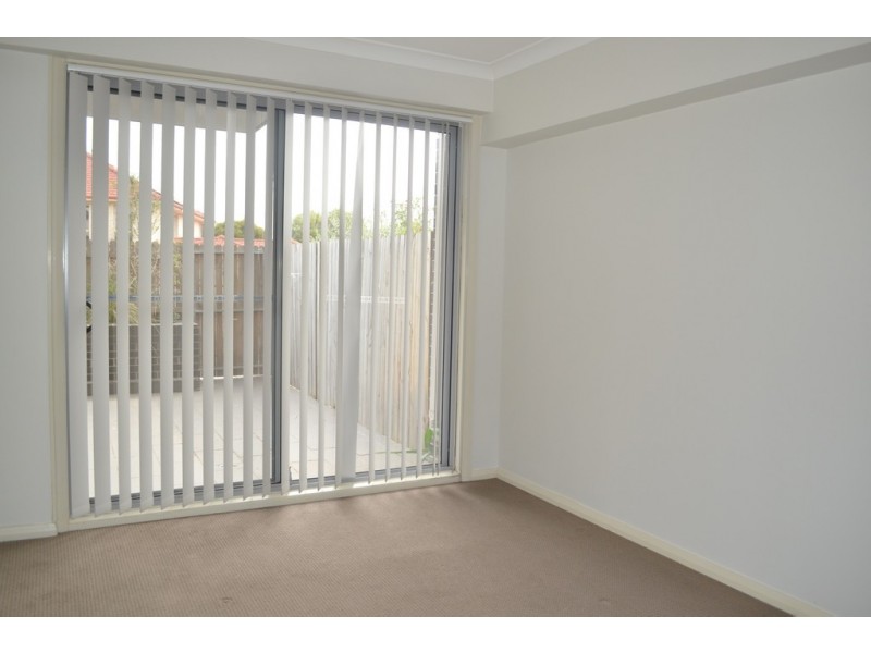 18/44 Barossa Drive, Minchinbury NSW 2770