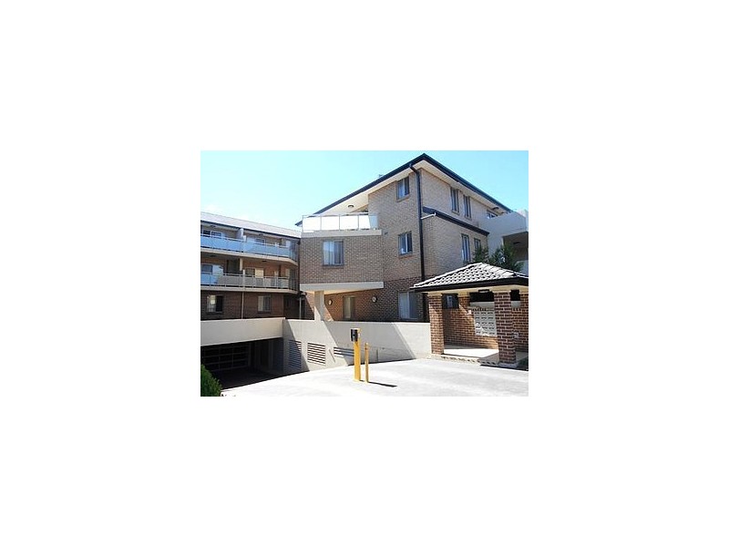 4/13 Regentville Road, Jamisontown NSW 2750