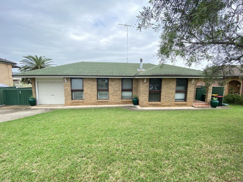 22 Chatsworth Road, St Clair NSW 2759