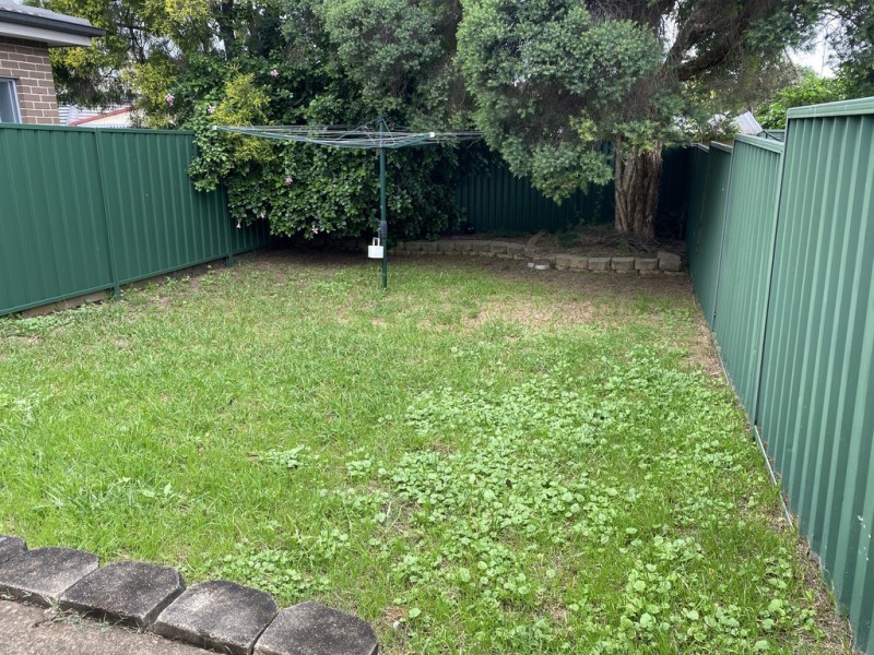 22 Chatsworth Road, St Clair NSW 2759