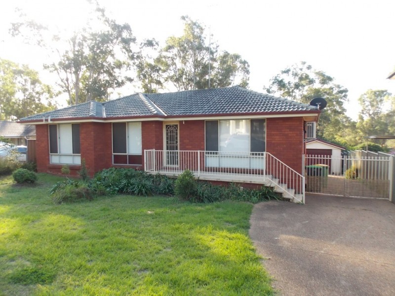 17 Hilltop Road, Penrith NSW 2750