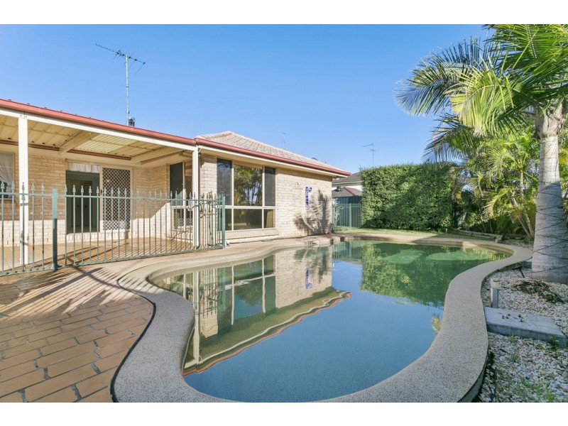 49 St Andrews Drive, Glenmore Park NSW 2745