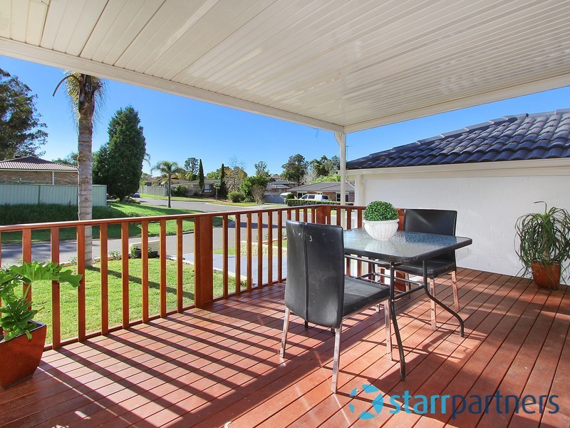 2 Jeffrey Avenue, St Clair NSW 2759