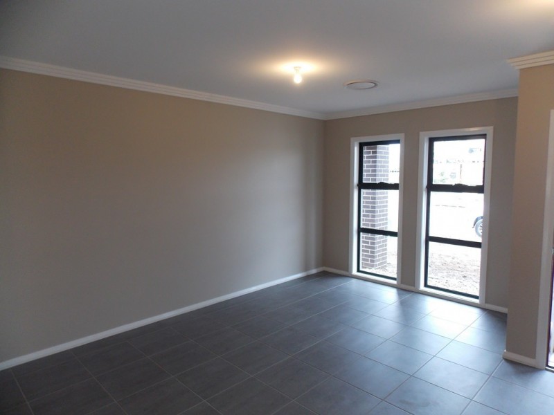 39 Peregrine Street, Marsden Park NSW 2765