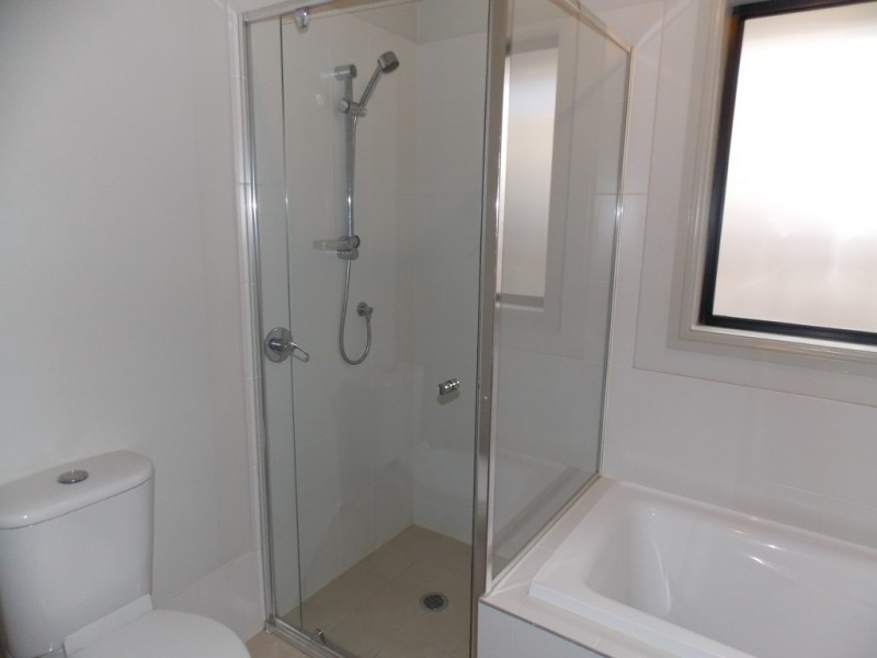 17 Silverwood Way, Claremont Meadows NSW 2747