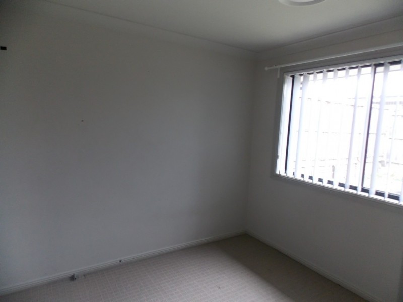 17 Silverwood Way, Claremont Meadows NSW 2747