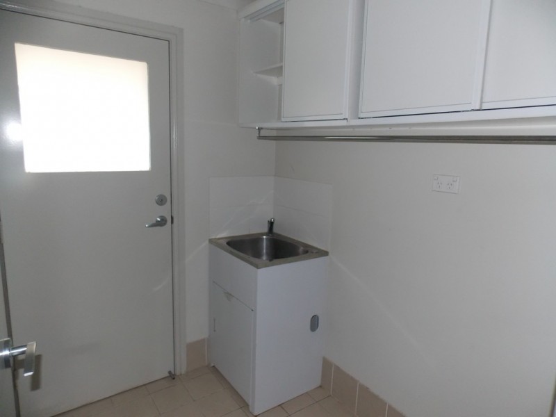 17 Silverwood Way, Claremont Meadows NSW 2747