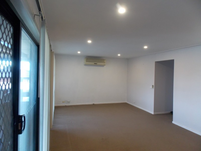 103 Pine Creek Circuit, St Clair NSW 2759