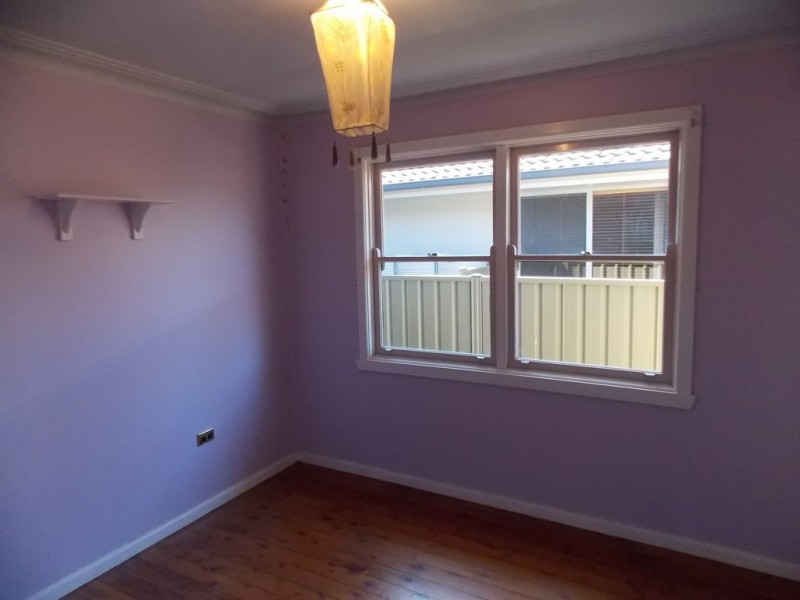 8 Christie Street, South Penrith NSW 2750