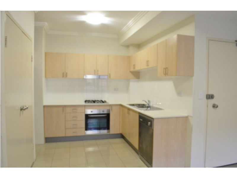 6/13 Regentville Road, Jamisontown NSW 2750