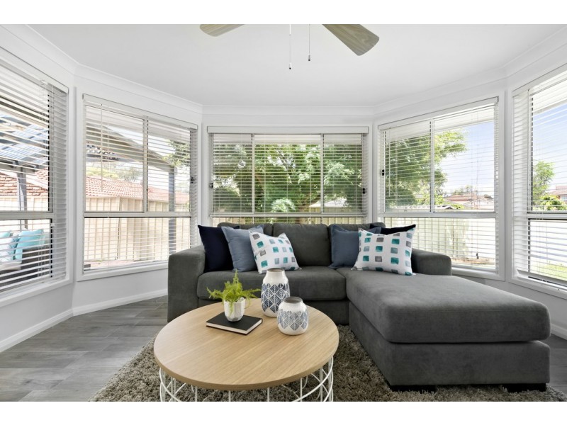 33 Wari Avenue, Glenmore Park NSW 2745