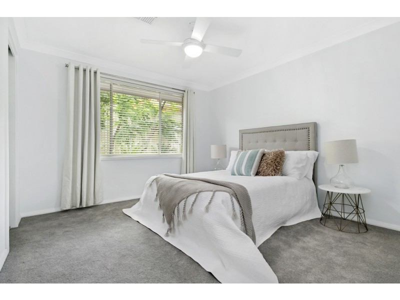 33 Wari Avenue, Glenmore Park NSW 2745