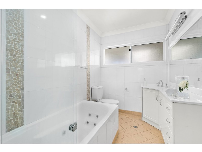 9 Kerran Close, Cambridge Park NSW 2747