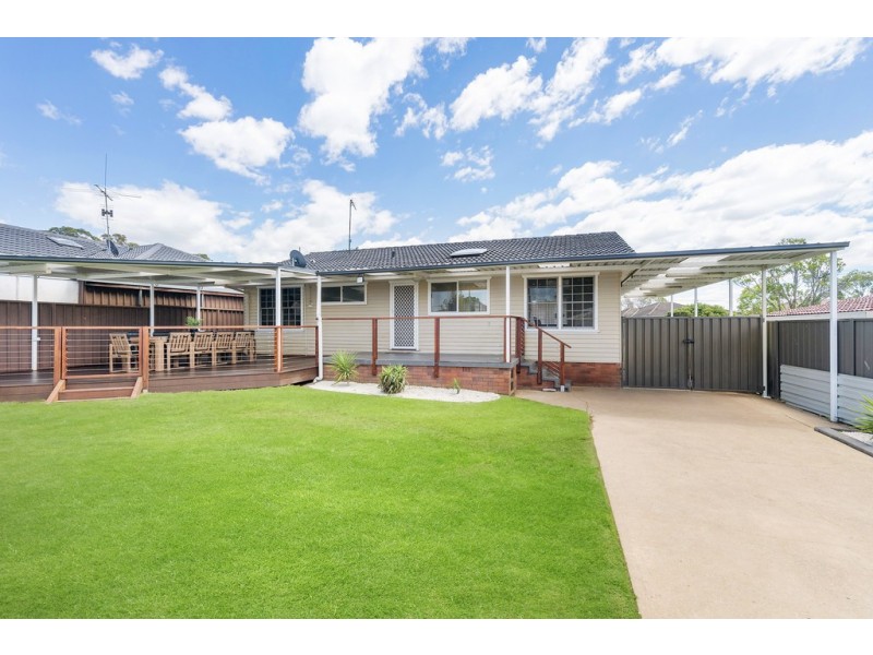 9 Kerran Close, Cambridge Park NSW 2747