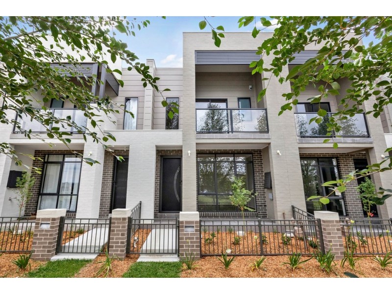 16 Hudson Street, Penrith NSW 2750