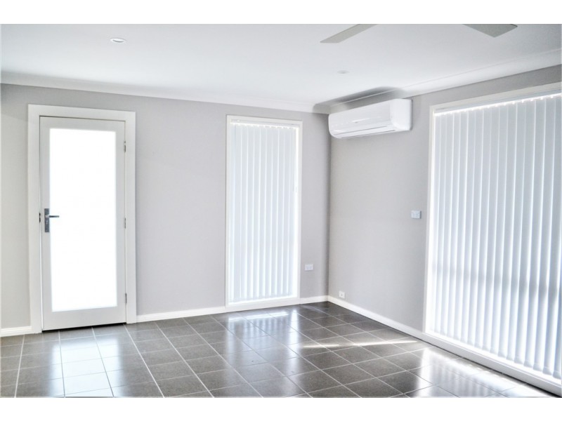 33 Panorama Crescent, Freemans Reach NSW 2756