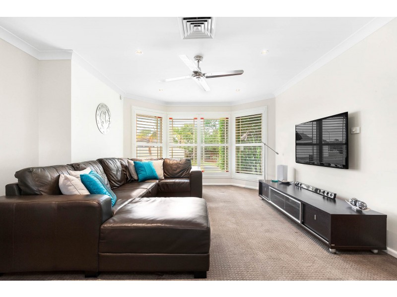 19 Kulaman Crescent, Glenmore Park NSW 2745