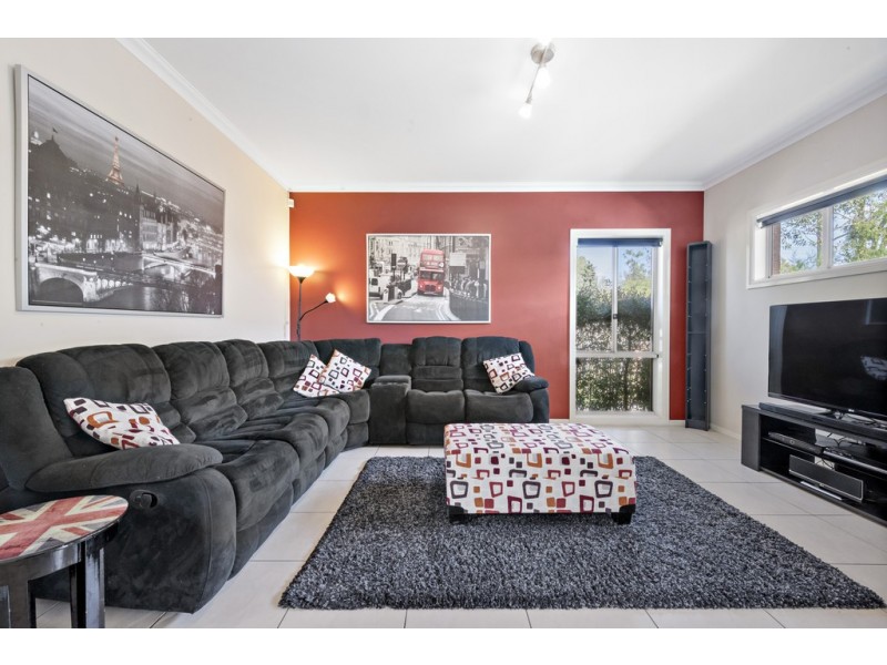 5 Kittiwake Place, Cranebrook NSW 2749